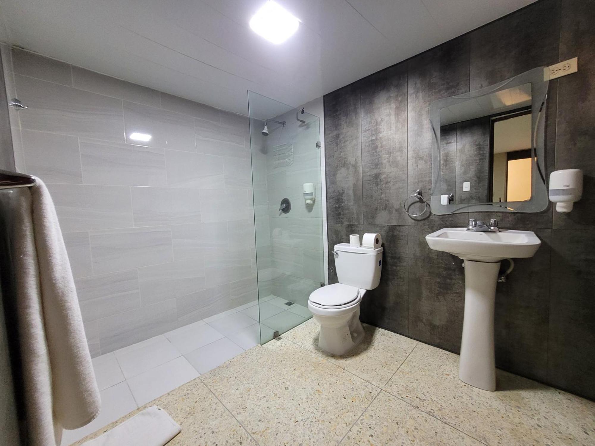 Hotel Olimpo ลาโรมานา ภายนอก รูปภาพ