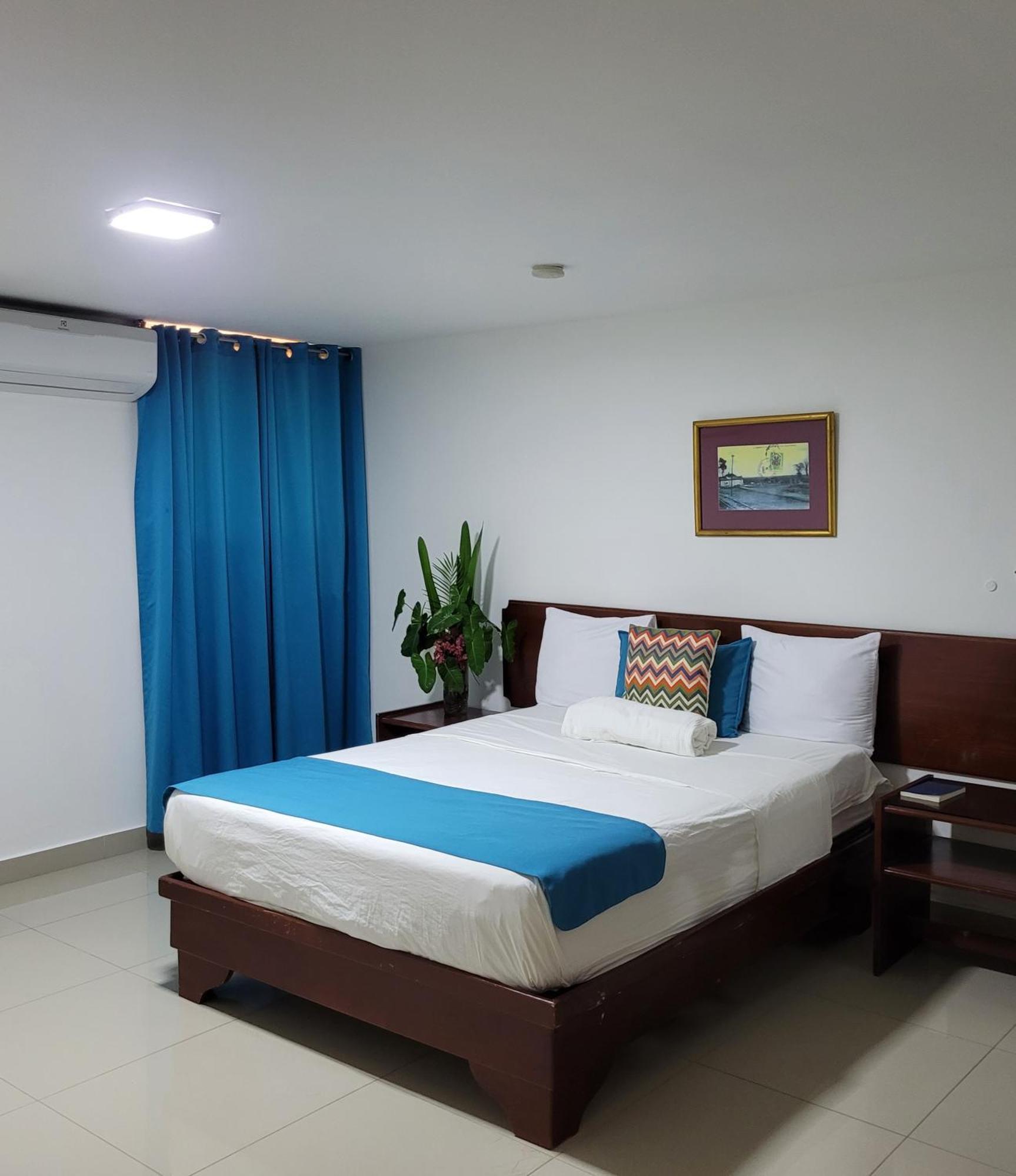 Hotel Olimpo ลาโรมานา ภายนอก รูปภาพ