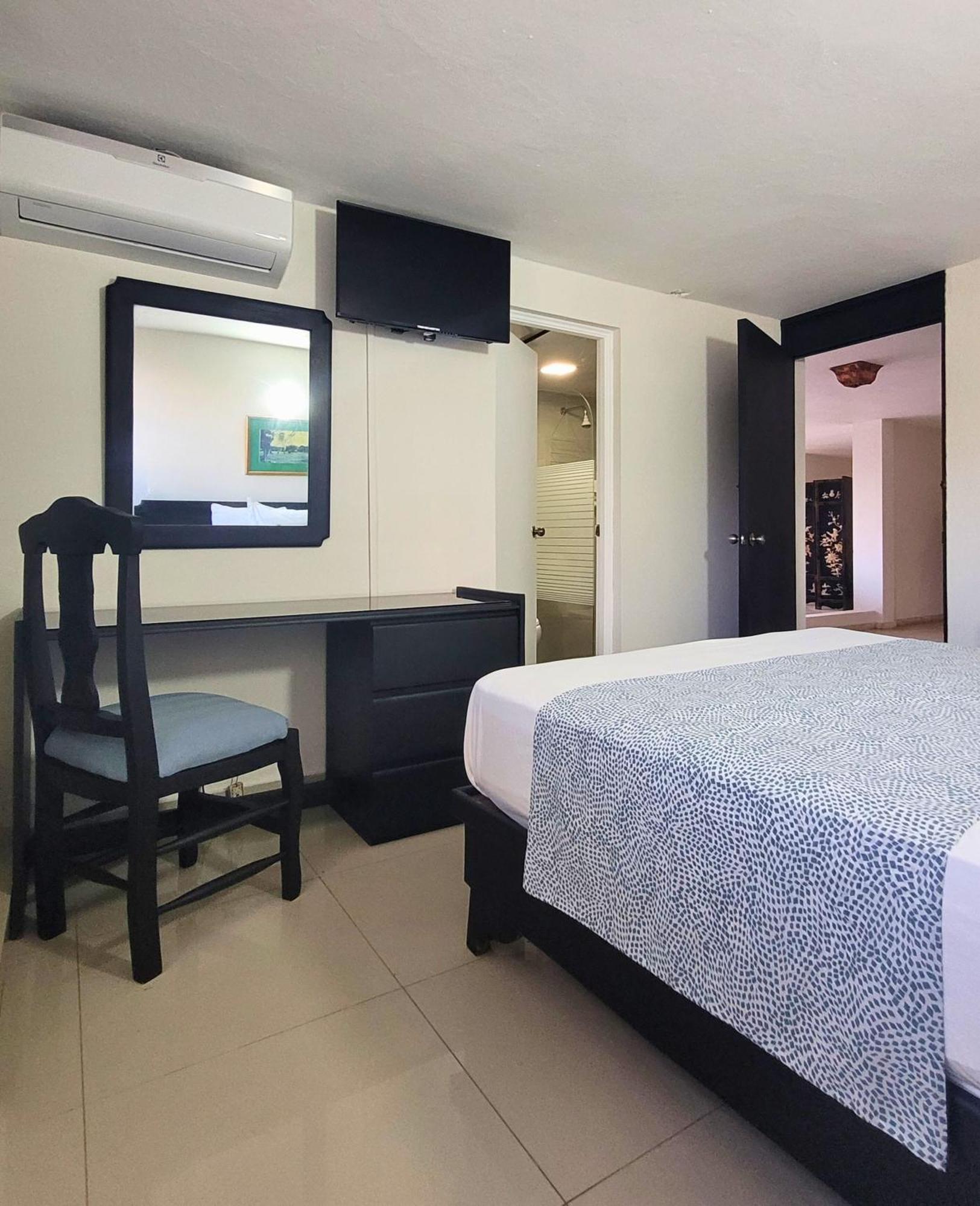 Hotel Olimpo ลาโรมานา ภายนอก รูปภาพ