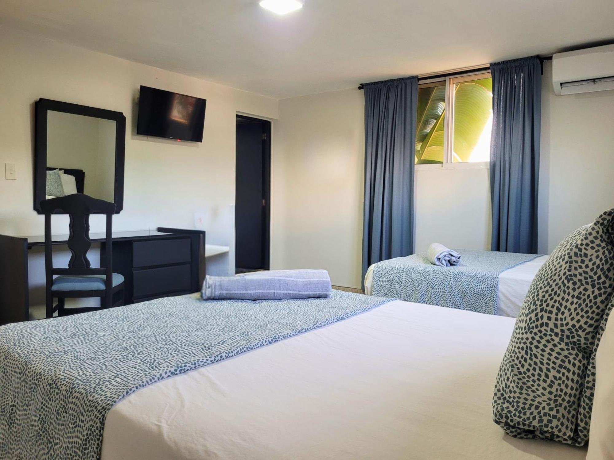 Hotel Olimpo ลาโรมานา ภายนอก รูปภาพ